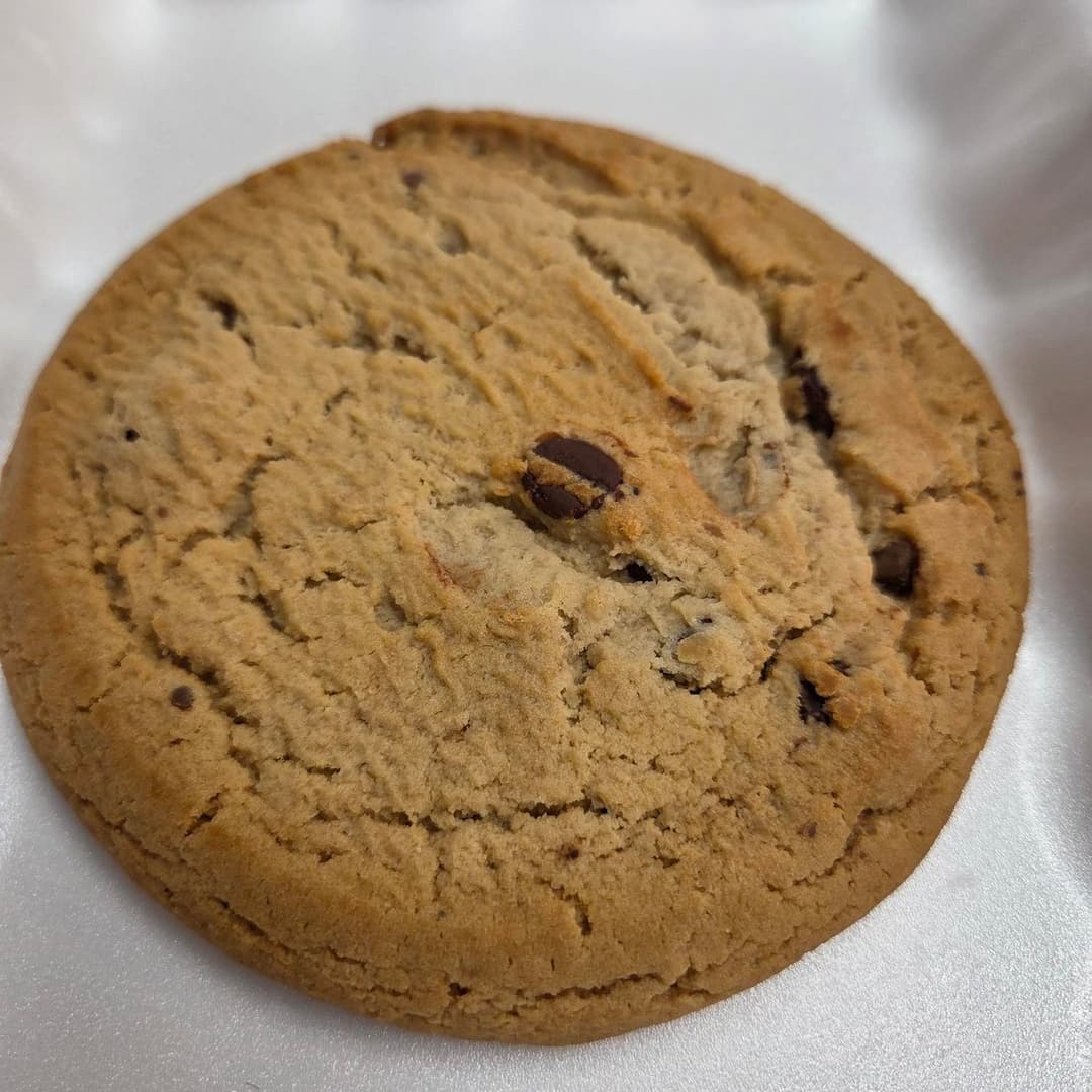 Chocolate Chip Supreme Cookie